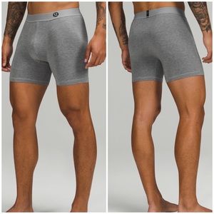 lululemon more miles keychain